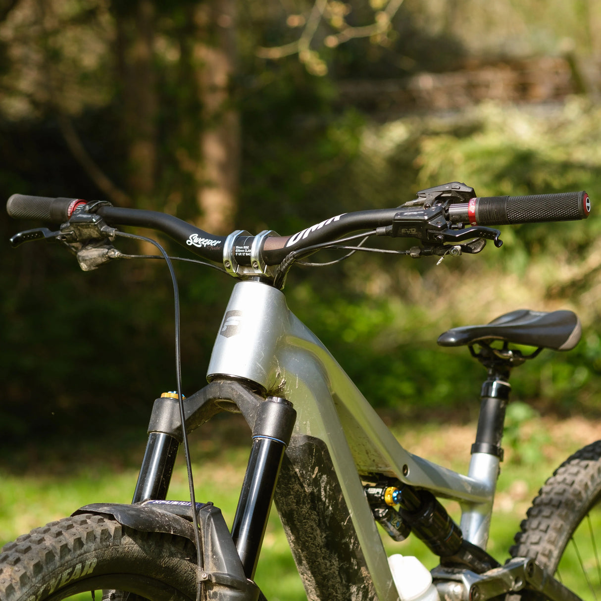 DMR Sweeper Handlebar