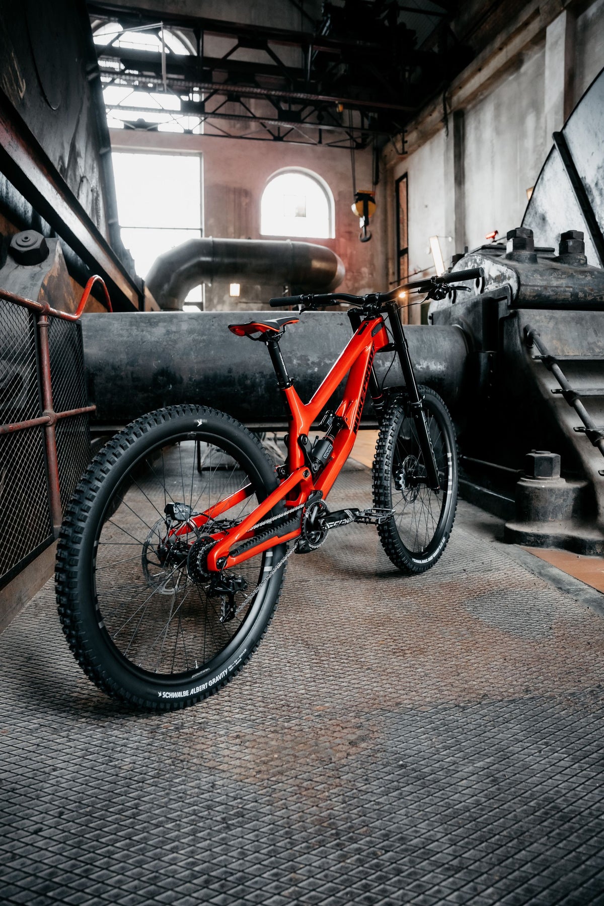 Nukeproof Dissent 297 Carbon Pro Downhill Bike