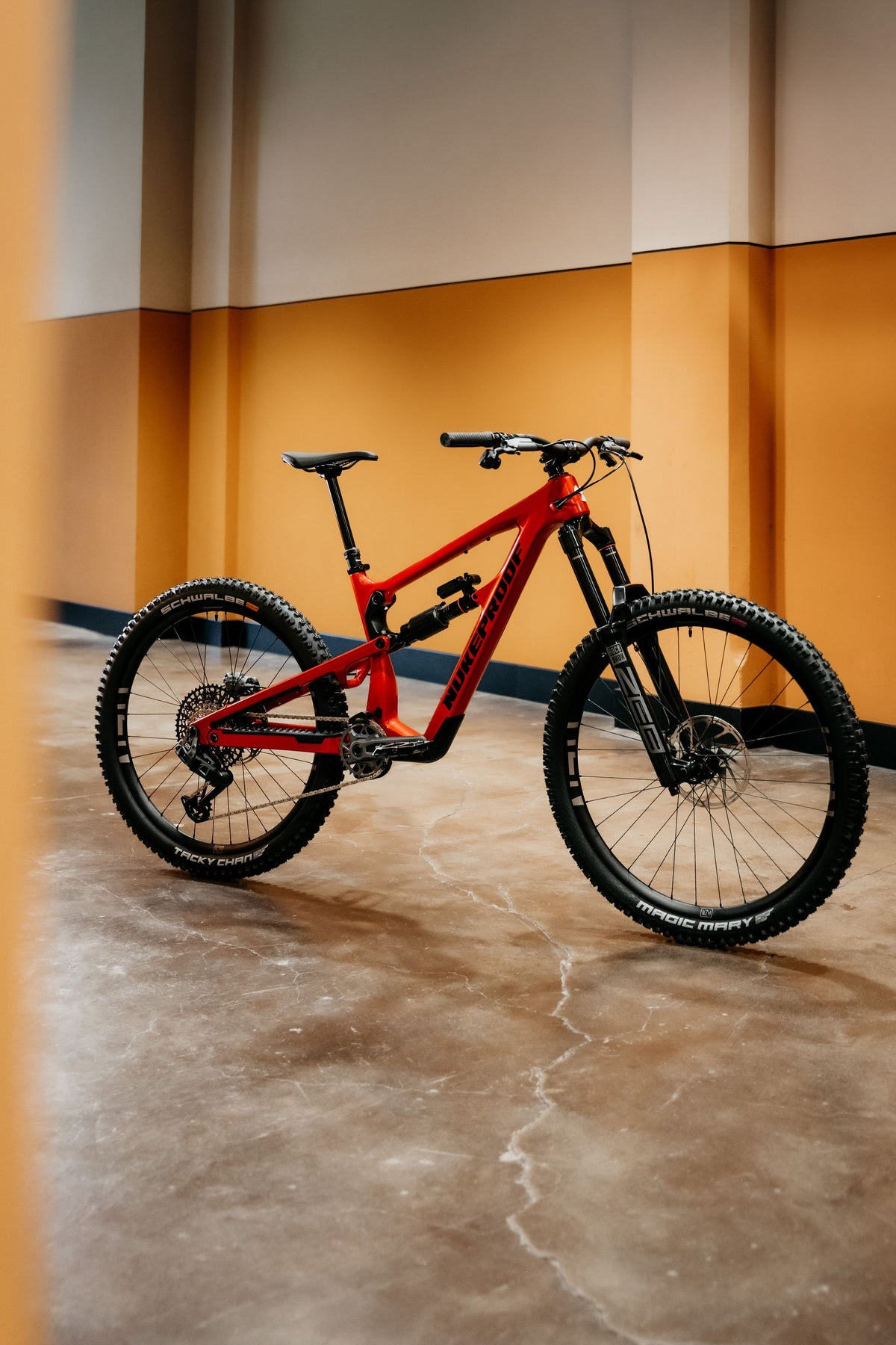 Nukeproof Mega 290/297 Carbon Pro Enduro Bike