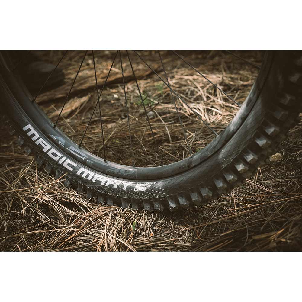 Schwalbe Magic Mary Super Gravity Addix Soft Folding TLE